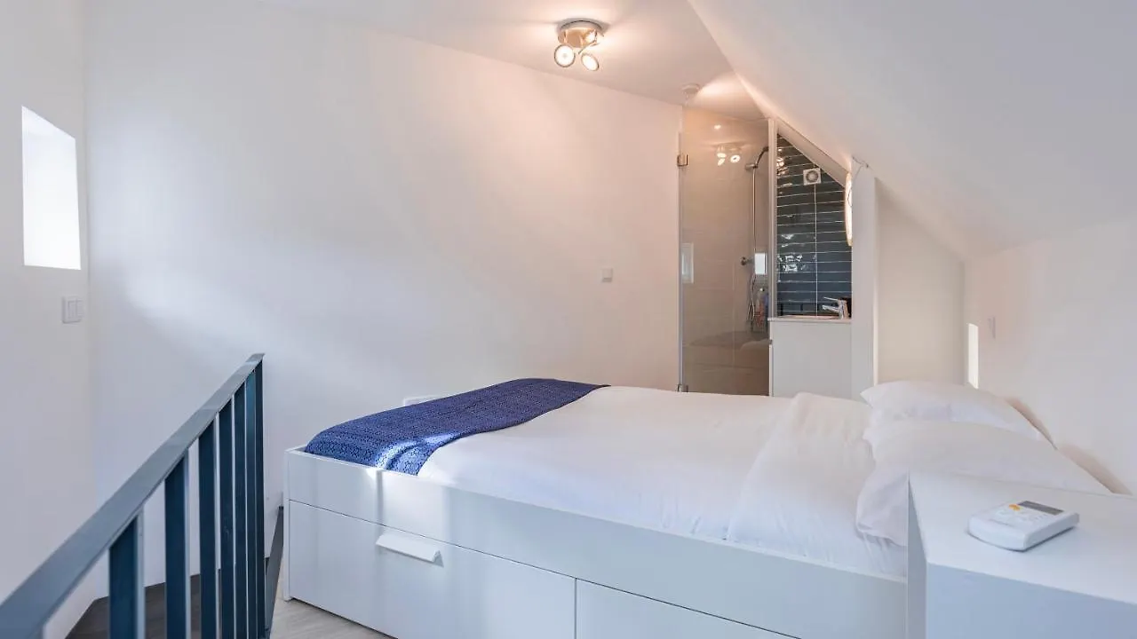 Estrela Escape Studios 1 By Lovelystay Lisbon